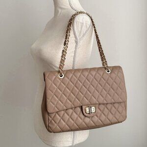 NWT Brand New Badgley Mischka Taupe Quilted Leather Classic Shoulder Bag